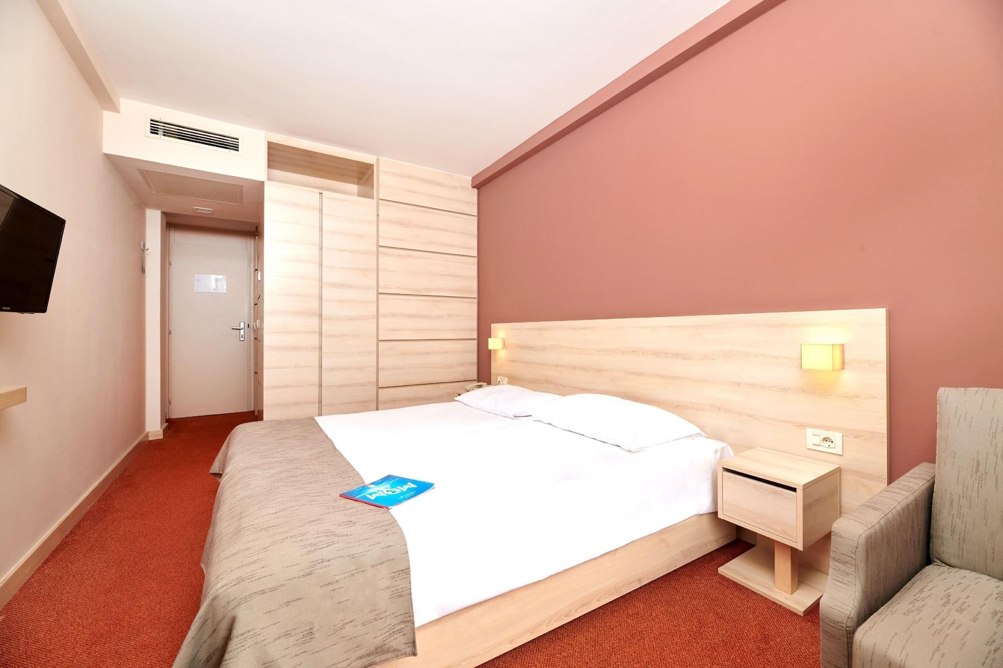 Hotel Materada Plava Laguna Porec Luaran gambar