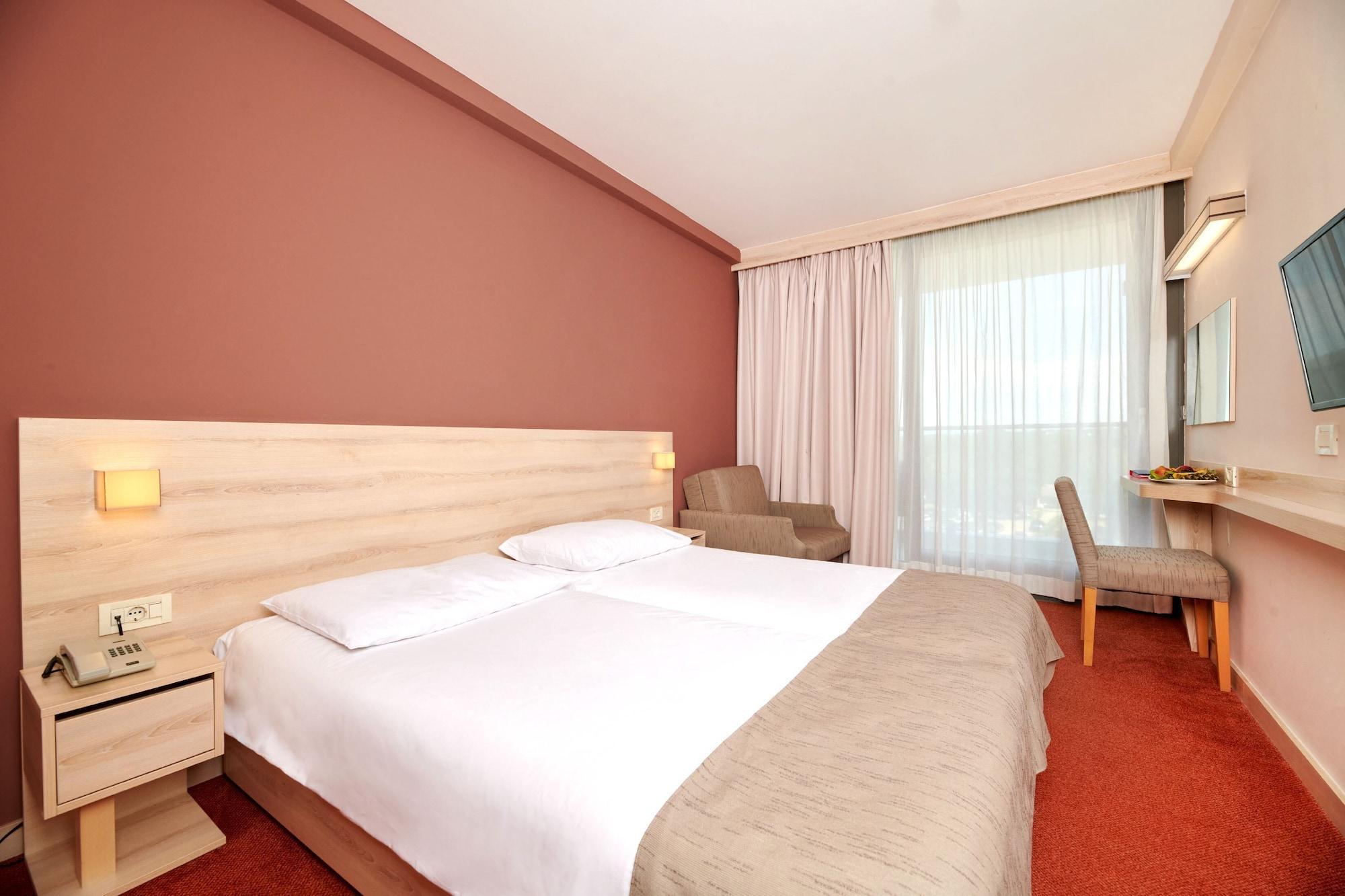 Hotel Materada Plava Laguna Porec Luaran gambar