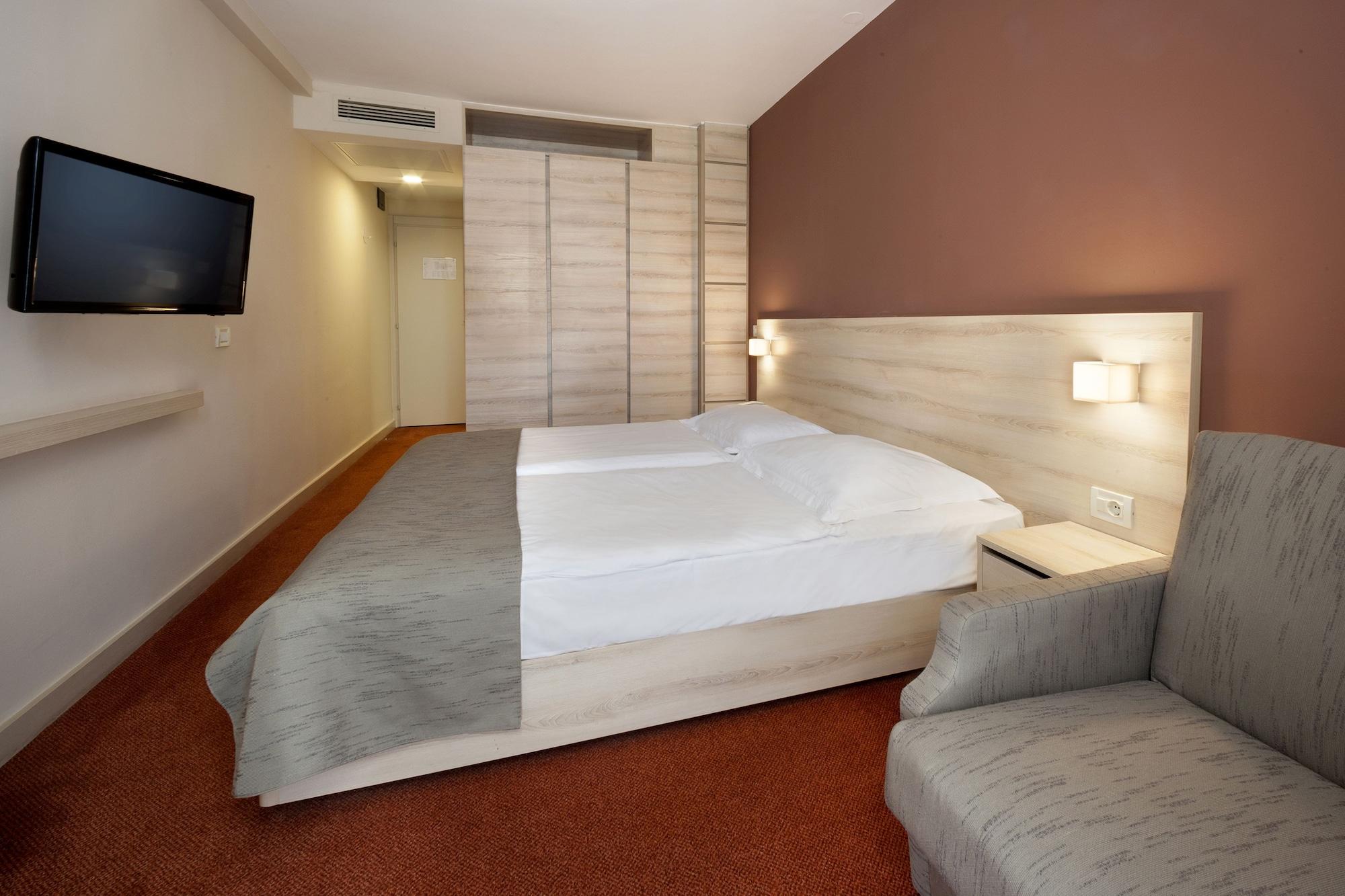Hotel Materada Plava Laguna Porec Luaran gambar